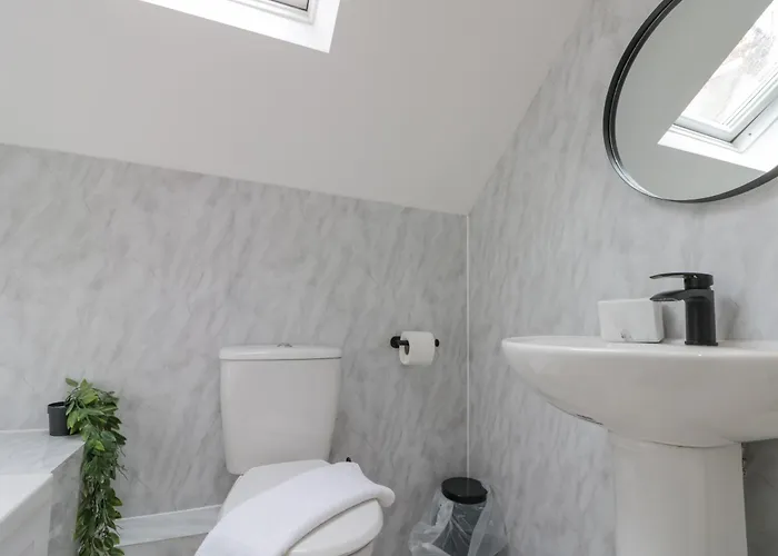 Ellerby Lane House *